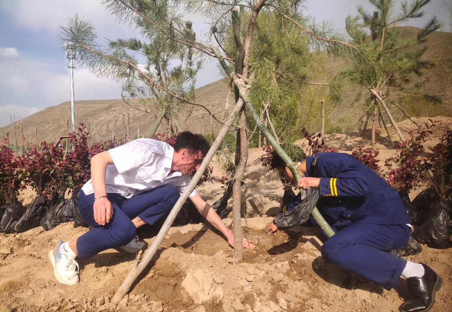 272d369b69f34843843bcb40ddf59ffe.png 272d369b69f34843843bcb40ddf59ffe.png