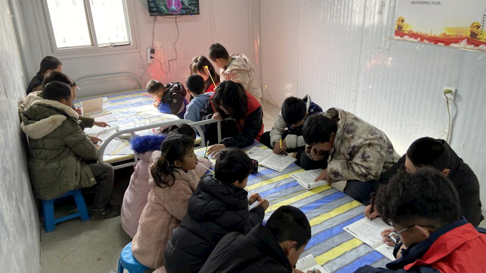 33bd3b96907845a0b9cffd04d7fdd4bf.png 33bd3b96907845a0b9cffd04d7fdd4bf.png