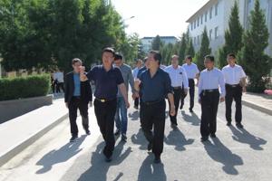 省教育厅第八督导检查组督查我校秋季开学工作