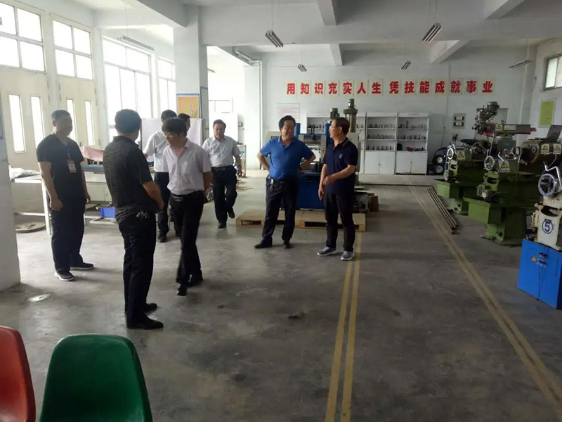 953ade82c0464ffab2013ec9f3732269.jpg
