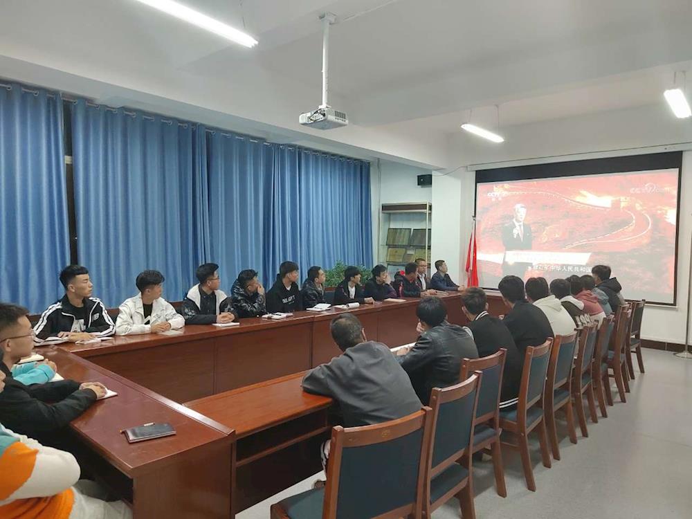f42eac1708cd407c8b82d18f32612c0b.jpg f42eac1708cd407c8b82d18f32612c0b.jpg